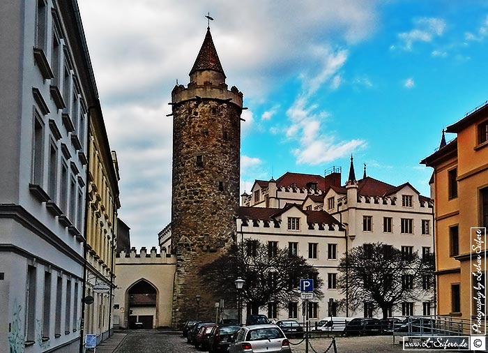 Wendischer Turm und die Alte Kaserne von Gottfried Semper. Fotografie von Lothar Seifert